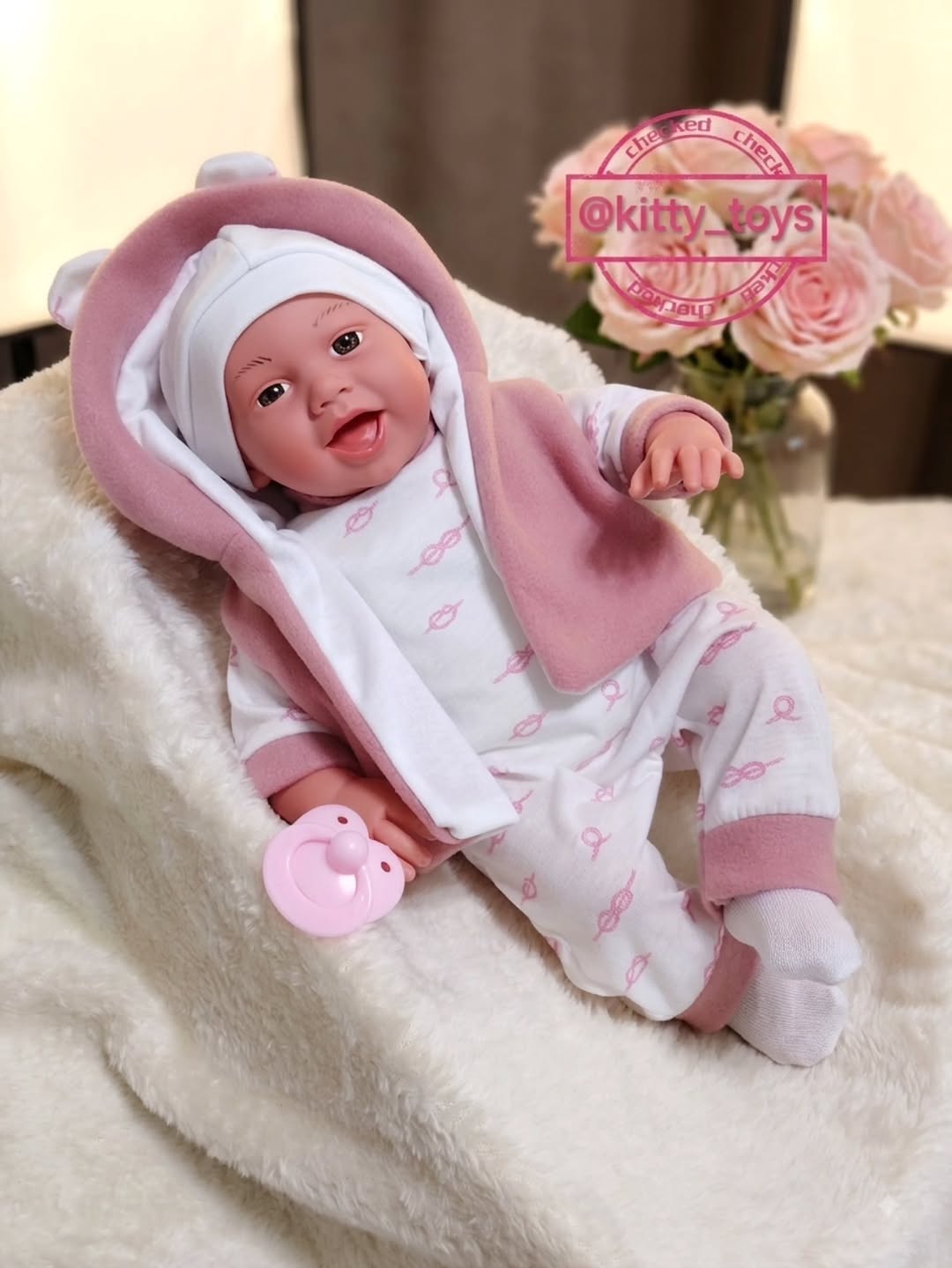 عروسک نوزاد بدن پنبه سنسوردار ۴۲ سانت